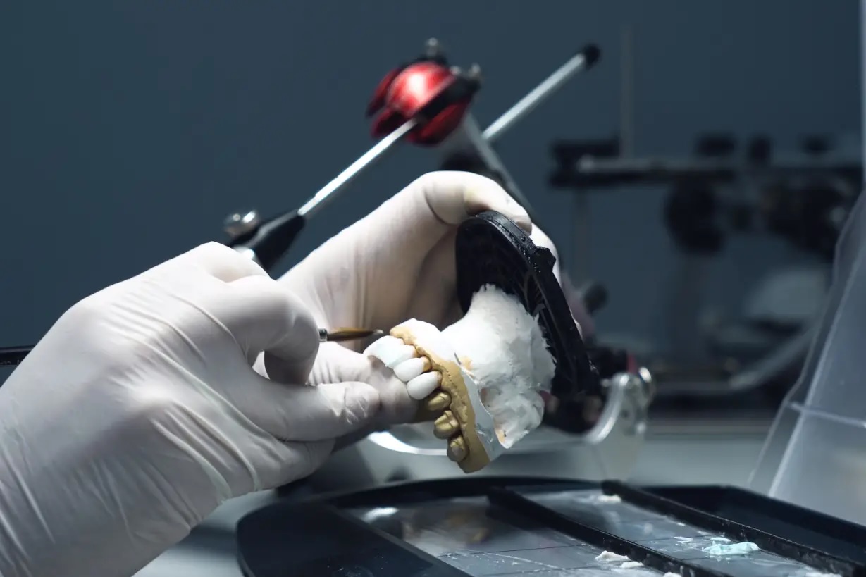 Advanced Dental Laboratory